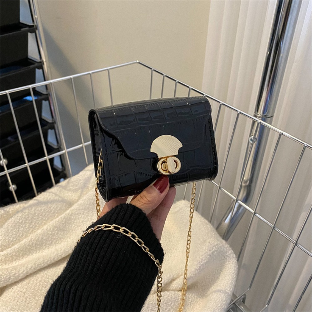 Modna torebka na ramię w atrak – Women Bags In Sale recenzja i cena