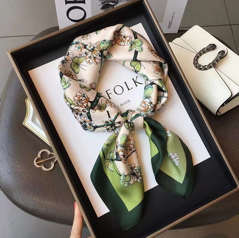 Luksusowy modny nadruk 70 * 70 – Women Bags Online recenzja i cena